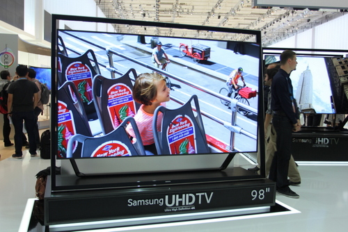 TV OLED uốn cong của Samsung tại IFA
